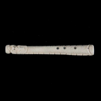 Porutu (flute) carved from emu bone